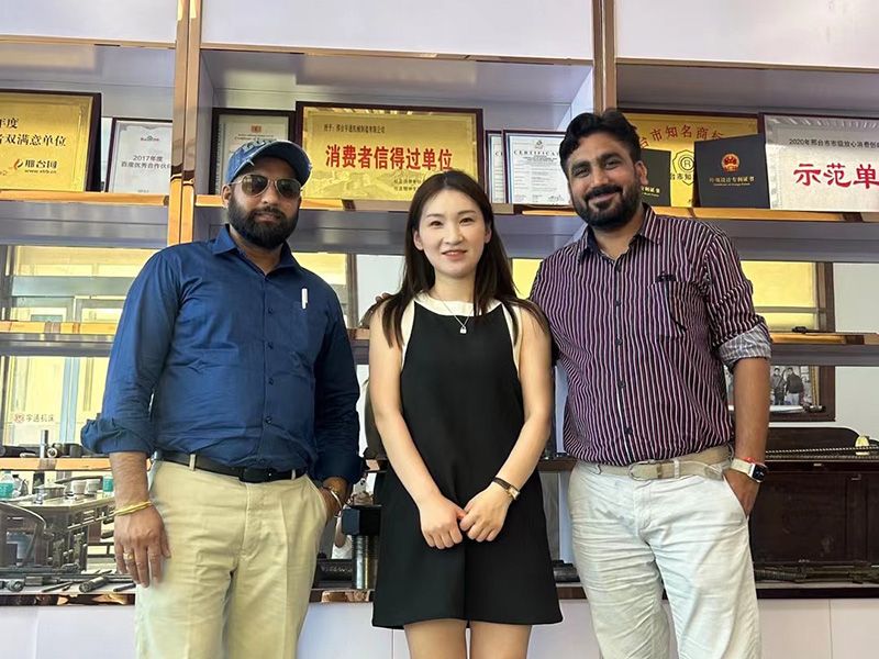 Indonesia, diameter reducing machine